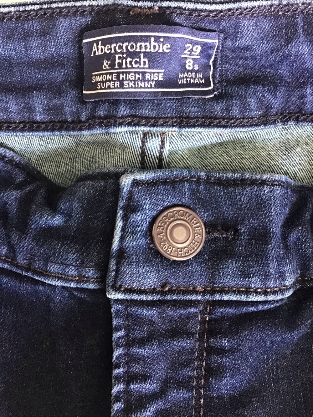 Abercrombie & Fitch Women Simone Super Skinny Jeans in Dark Indigo